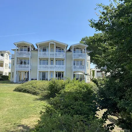 Haus Ruegenscher Bodden Whg 8 Und Whg 9 Mit Meerblick Apartment